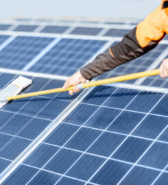 Smart Solar Panel Cleaning Los Angeles